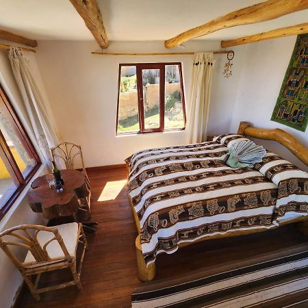 Hostal Puerta Del Sol Isla del Sol 外观 照片