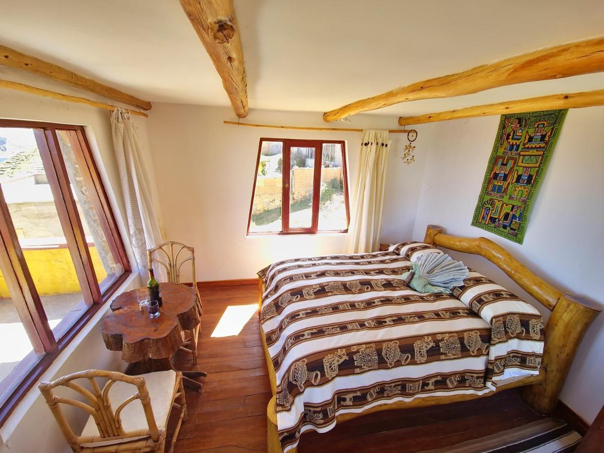 Hostal Puerta Del Sol Isla del Sol 外观 照片