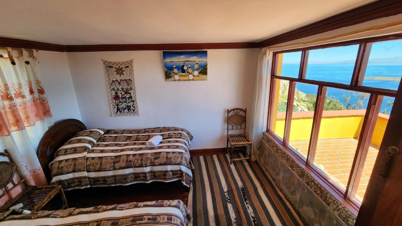 Hostal Puerta Del Sol Isla del Sol 外观 照片